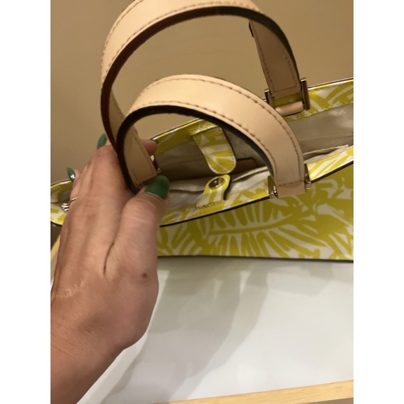 Used Kate Spade NewYork Yellow Grant Street Jules Grainy Vinyl Leather Tote - Picture 14 of 16